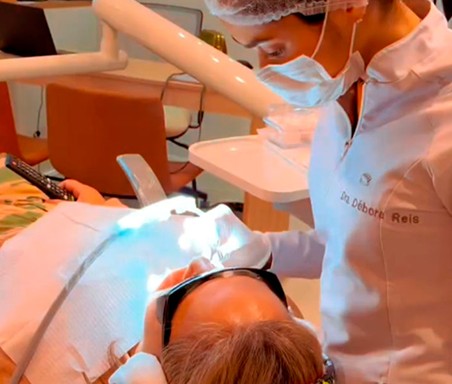 Dra Debora Reis Clinica