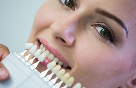 Dra Debora Reis – Implante Dentário Dra Debora Reis - Implante Dentário